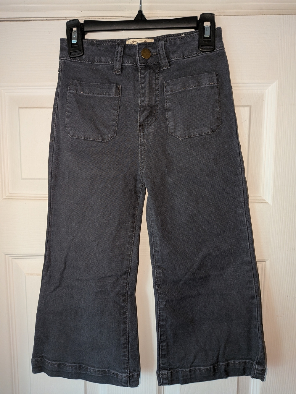 Joyfolie Mia Joy High-Waist Cropped Pants — Charcoal. Girls Size 6.